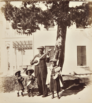 E-list: Non-U.S. Photo Albums