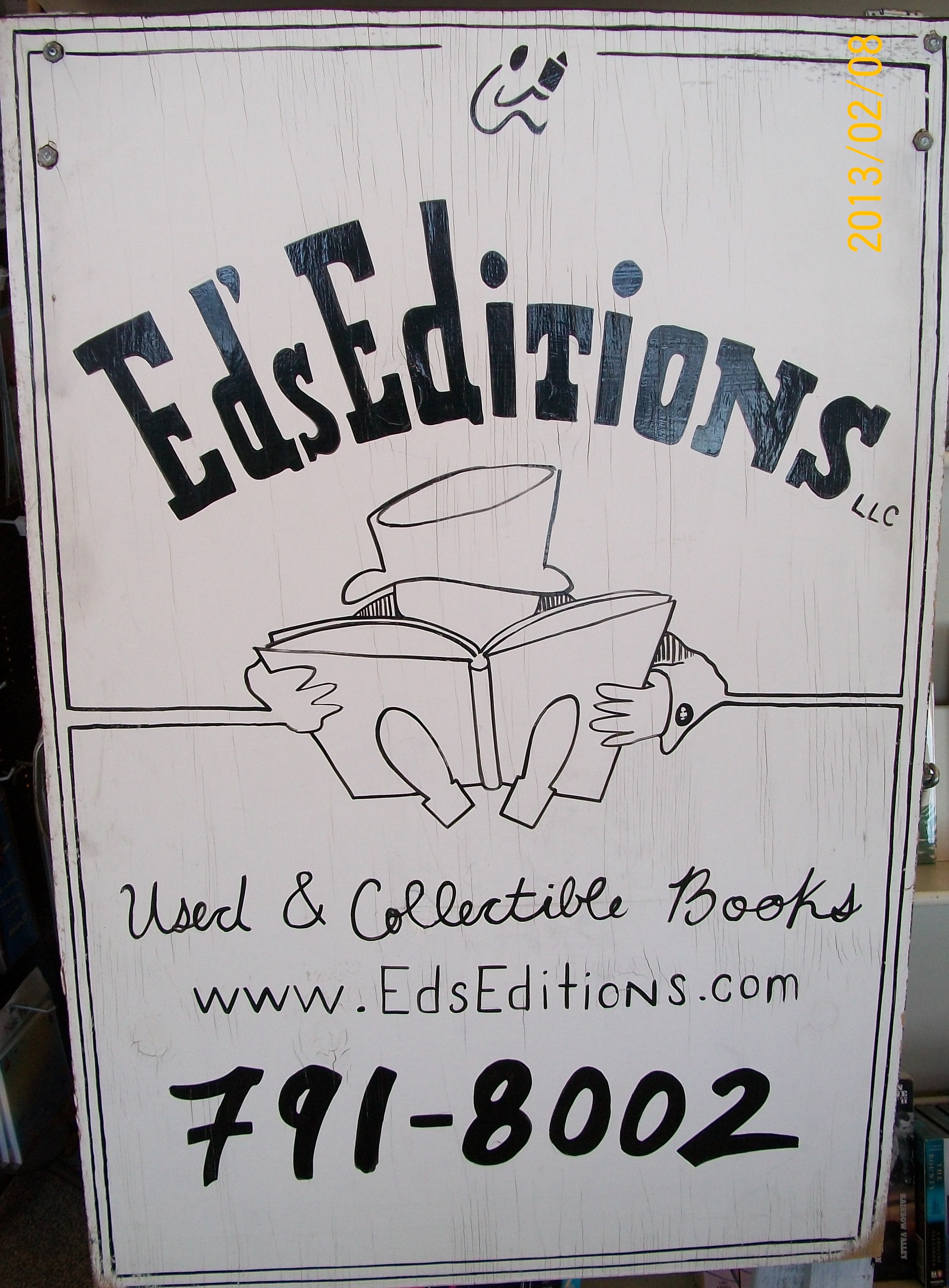 Ed's Editions Bookstore Logo
